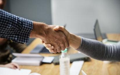 Successful Negotiation: Essential Strategies and Skills